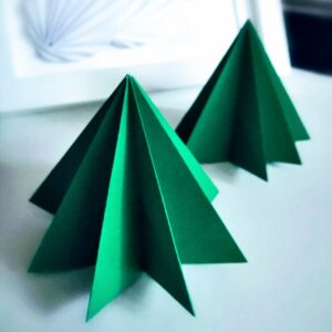 Caia's Origami: joulukortti "kuusi"